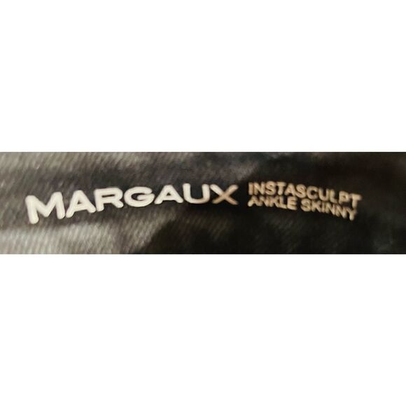 Dl 1961 Margoux Intasculpt Ankle Skinny Dark Navy Size 24 W/ Frayed Ankle - Picture 8 of 8